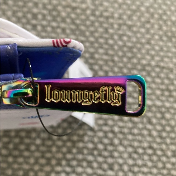 Disney Epcot40 Loungefly wallet - Picture 6 of 10